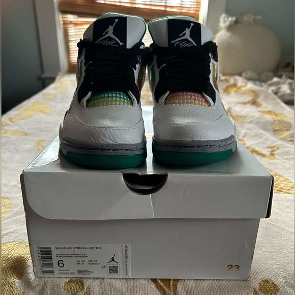 Women’s 2020 Nike Air Jordan 4 Retro 'Rasta' / Size 6 / Brand New in Box - Picture 7 of 12